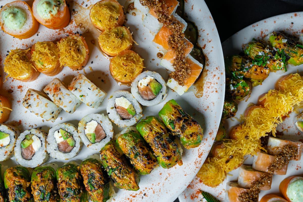 Cada 18 de junio el mundo festeja el día internacional de este plato, una fecha que nació en 2009 como iniciativa de un fanático en redes sociales y se viralizó hasta volverse efeméride global. Para sumarse al festejo, una selección de propuestas para disfrutar con los beneficios de Club LA NACION.