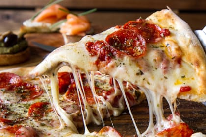 Cada 9 de febrero se homenajea esta preparación amada por el mundo entero. Propuestas para disfrutarla de la mano de Club LA NACION.