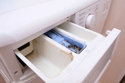 Cada lavarropas tiene su secreto para quitar el cajón de los productos de lavado
