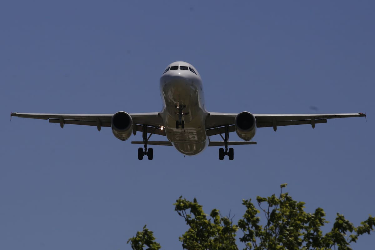 Cada minuto despegan 70 aviones