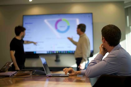 Cada proyecto publicado en Metro Futuro atraviesa un proceso de compliance y un riguroso análisis previo que garantiza transparencia y confianza