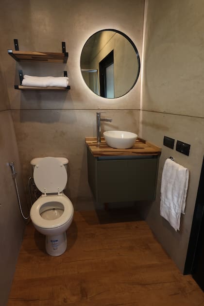 Cada suite tiene baño completo