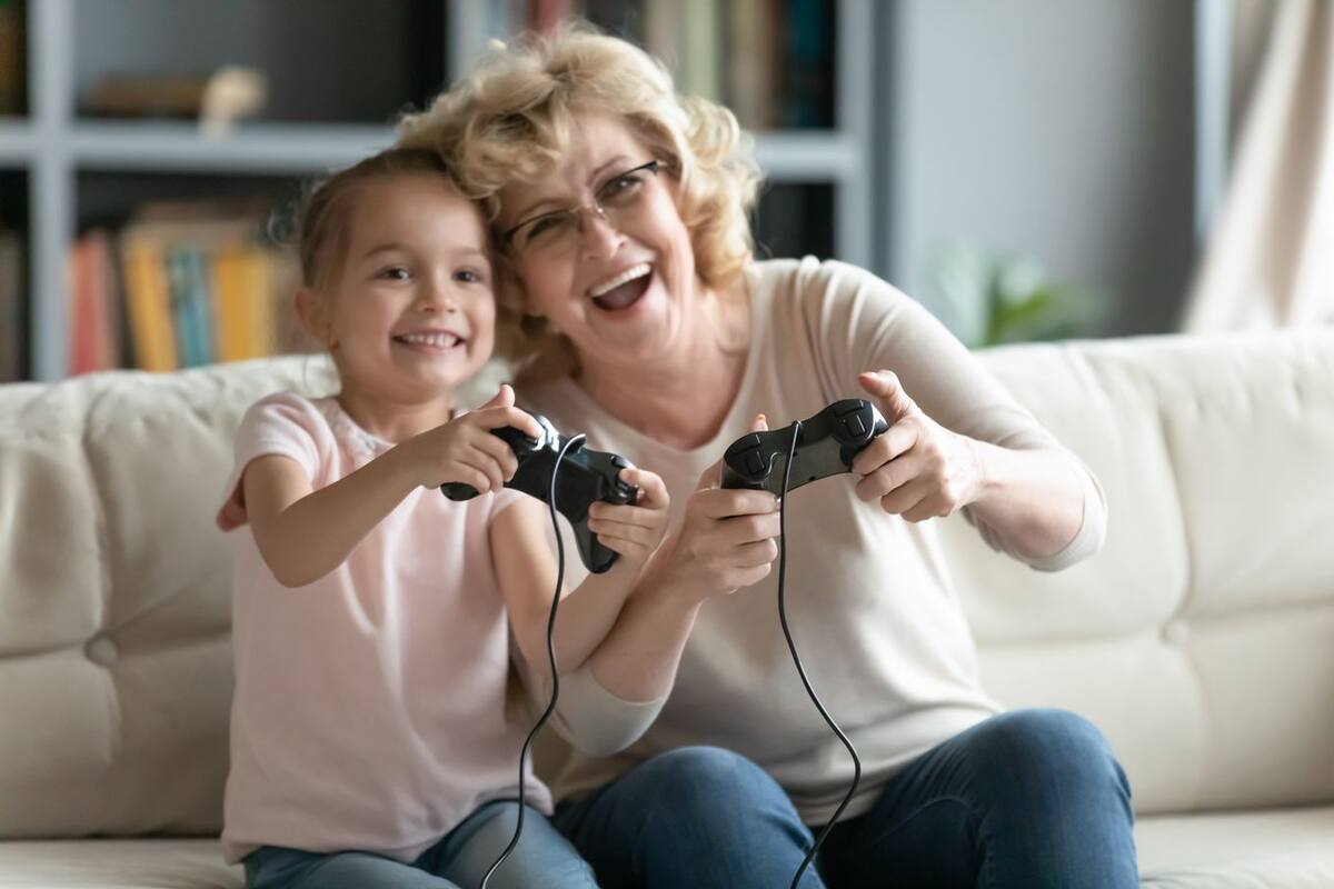 Cada vez más entre nosotros, la tecnología siempre es un obsequio bienvenido, que además pueden compartir con toda la familia