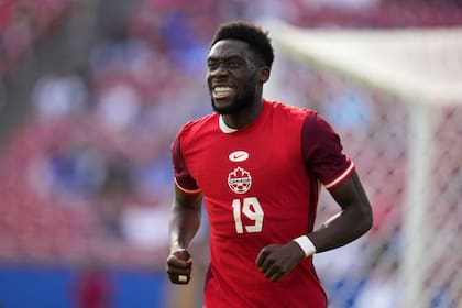 “Cada vez que me pongo la camiseta de Canadá, siento un orgullo inmenso porque este país nos recibió con los brazos abiertos cuando mi familia no tenía un lugar seguro en el mundo".