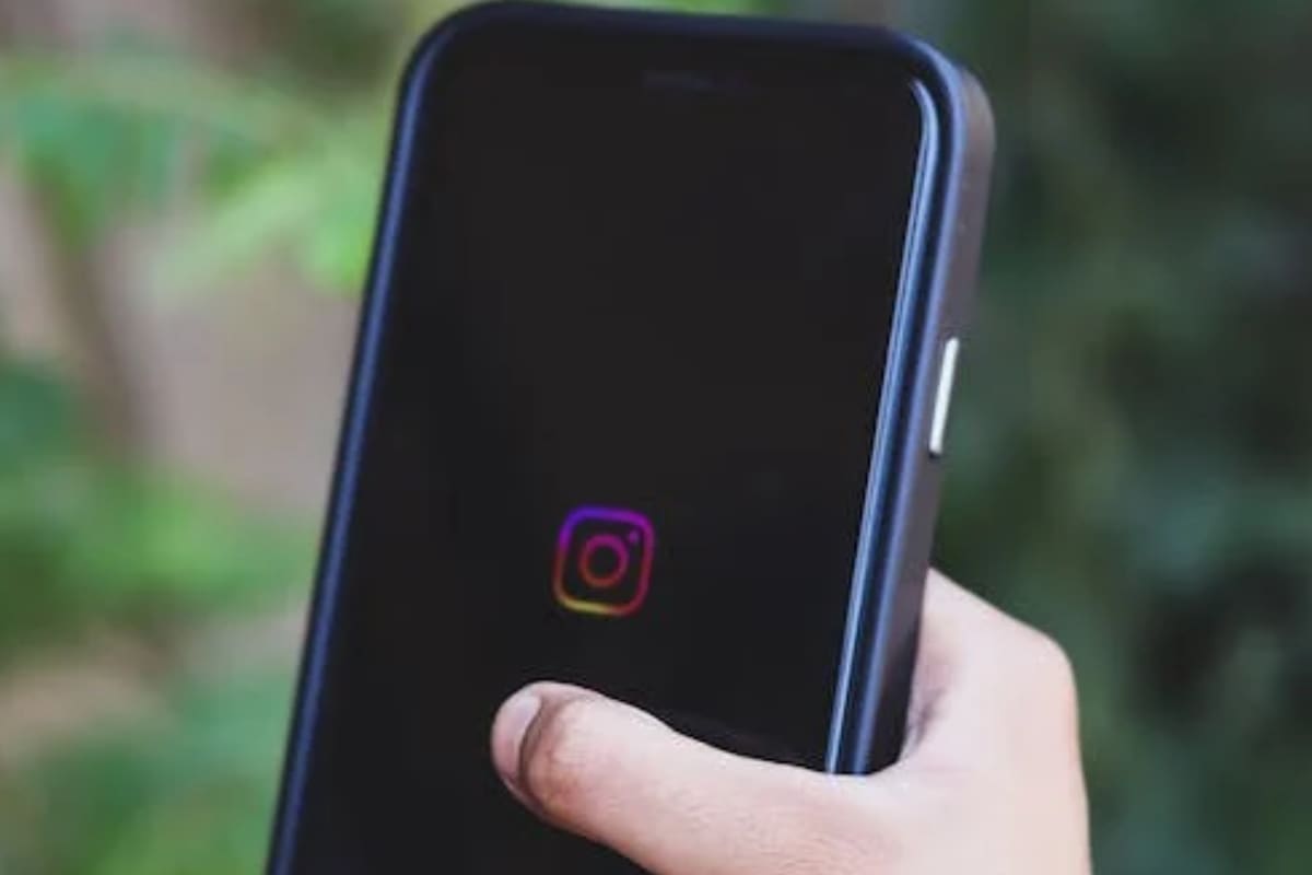 Cada vez que subimos una historia a Instagram permanecemos pendientes para conocer quiénes la han visto (Foto Pexels)