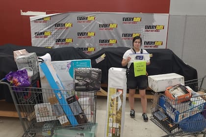 Cada viernes, la tienda realiza sorteos con premios de alto valor, como dispositivos electrónicos y electrodomésticos.