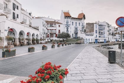 Cadaqués, el famoso pueblo español que hipnotizó a Dalí.