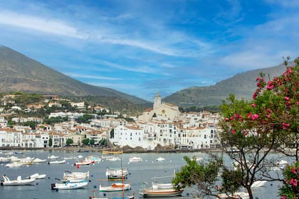 Cadaqués, el sitio de punta en blanco que enamoró a Dalí
