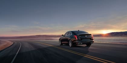 Cadillac CT4 tiene tres versiones en Estados Unidos (cadillac.com)