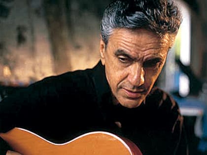 Caetano Veloso incluyó una versión del bolero en su álbum Fina estampa
