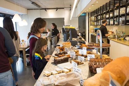Café de especialidad y delicias para acompañarlo en Malagrino