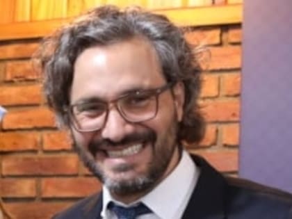 Cafiero defendió el desempeño del Presidente en la reunión con el primer ministro británico