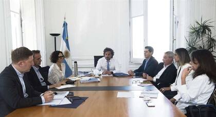 Cafiero inauguró los encuentros temáticos