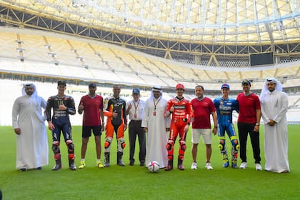 Cafú jugó tres finales de mundiales de fútbol y ganó dos; para el resto pisar una cancha como ésa es toda una experiencia.