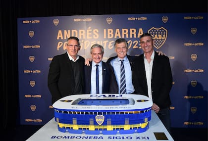 Cagna, Andrés Ibarra, Macri y el Pato, en tiempos electorales de Boca; "Lo hice por un amigo como Mauricio, pero no volvería a hacerlo", aclara Abbondanzieri