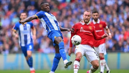 Caicedo es capaz de detectar el peligro y apagar incendios en la cancha, dice Murphy.
