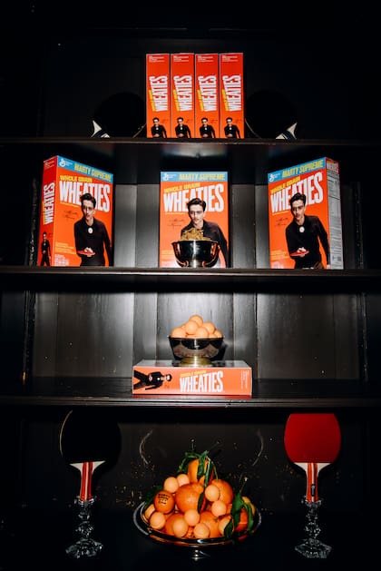 Cajas de Wheaties en la fiesta posterior de “Marty Supreme” en Nueva York, el 16 de diciembre de 2025