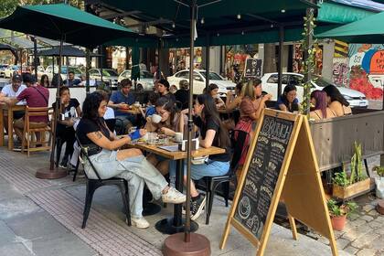 Cajú Café, un lugar pet friendly que siempre está lleno