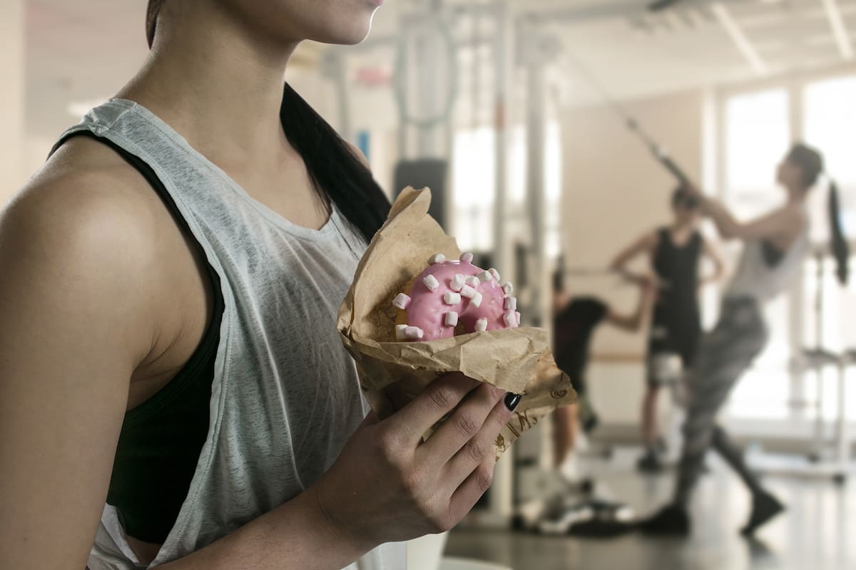 cake in gym