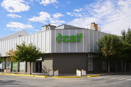 CALF opera la red eléctrica de Neuquén desde 1933 y es la distribuidora eléctrica más grande de la Patagonia