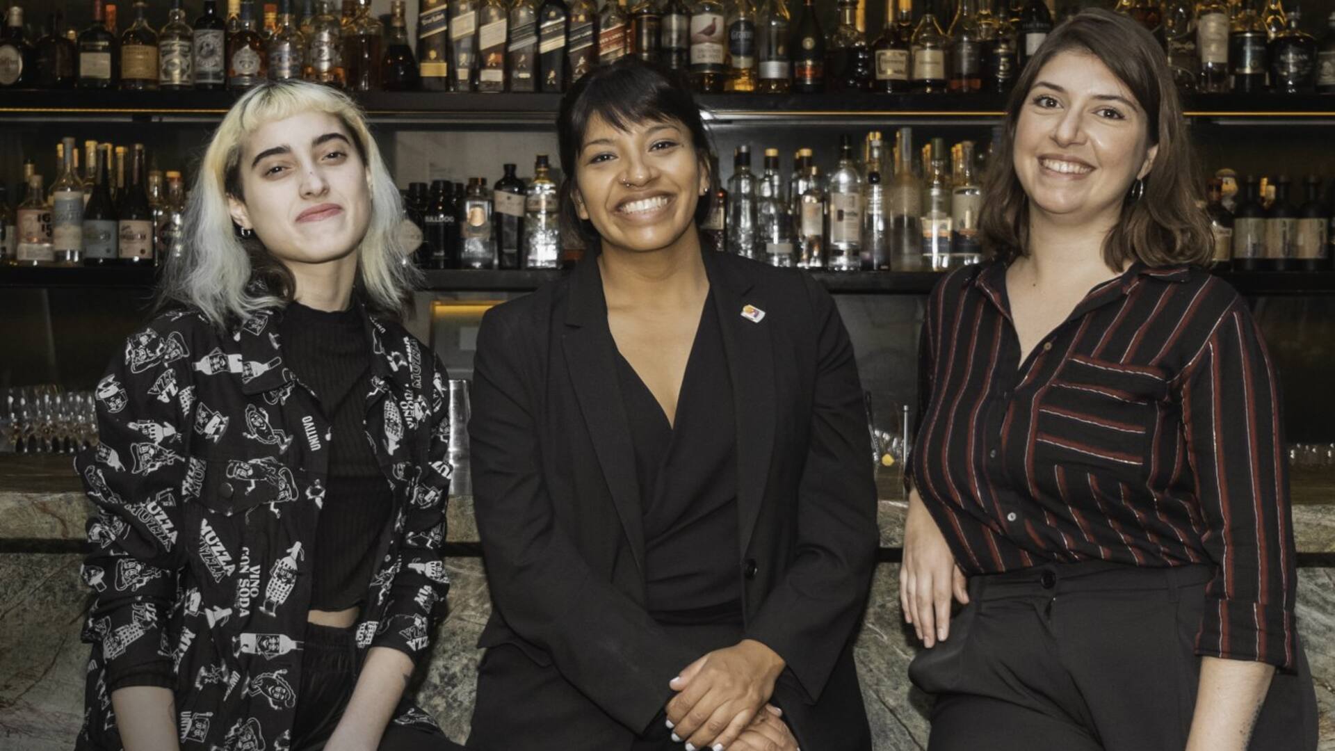 Calichio, Arroyo y Caviasso: mujeres bartenders.