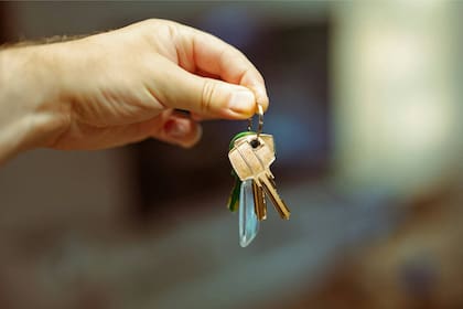 California adopta un modelo que incrementa obligaciones de propietarios mediante estándares elevados de habitabilidad y transparencia financiera