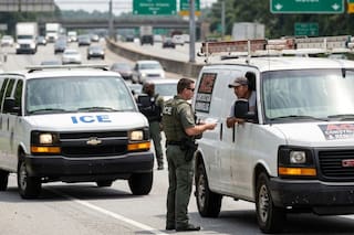 Un centro de detención del ICE deberá pagar más de US$100 mil