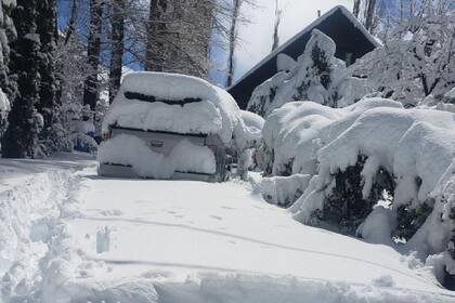 California se cubrió de blanco en los últimos días; las afectaciones continuarán el fin de semana