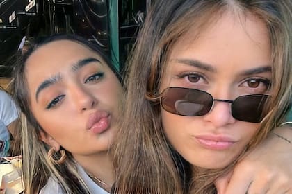 Calle y Poché, la sorpresa de los People Choice Awards.