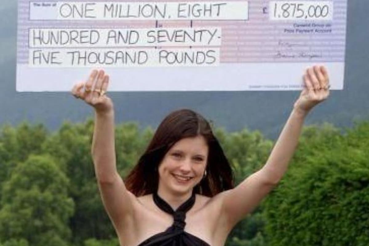 Callie Rogers ganó el premio en 2003