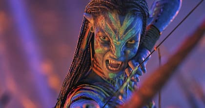 Cameron dice necesita recaudar 1500 millones de dólares para recuperar la inversión de Avatar: Fuego y cenizas (20th Century Studios via AP)