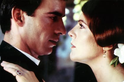 Camila (1984) de María Luisa Bemberg, con producción de Lita Stantic; Imanol Arias y Susú Pecoraro brillaron como dupla protagónica