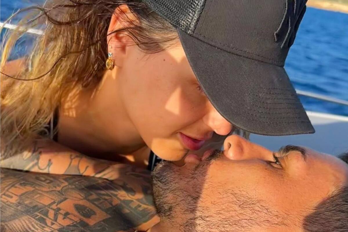 Camila Galante a los besos con Leandro Paredes
Foto: @ccamilagalantee