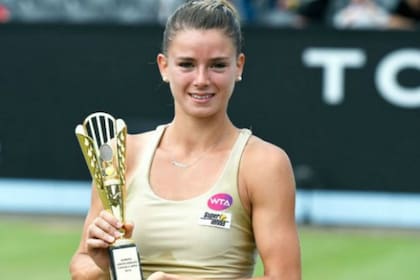 Camila Giorgi con su primer título en el circuito