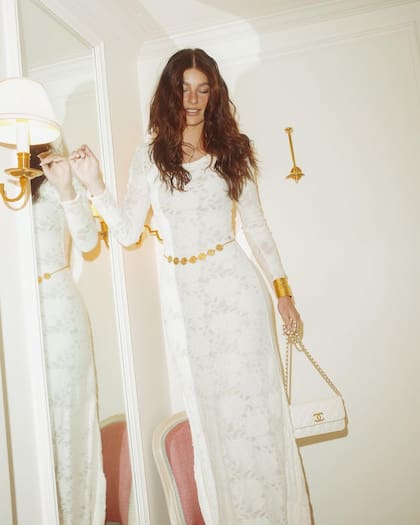Camila Morrone, invitada especial al desfile Chanel en la Semana de la Moda de Alta Costura de París