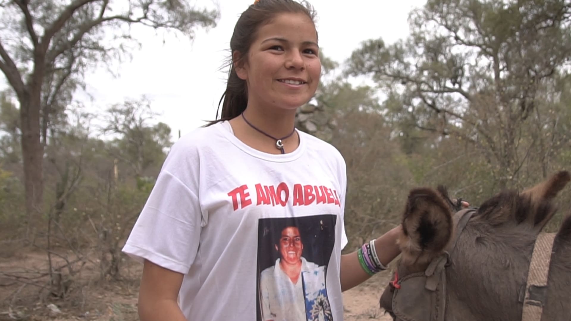 Camila no tiene luz, ni agua ni baño y quiere ser veterinaria