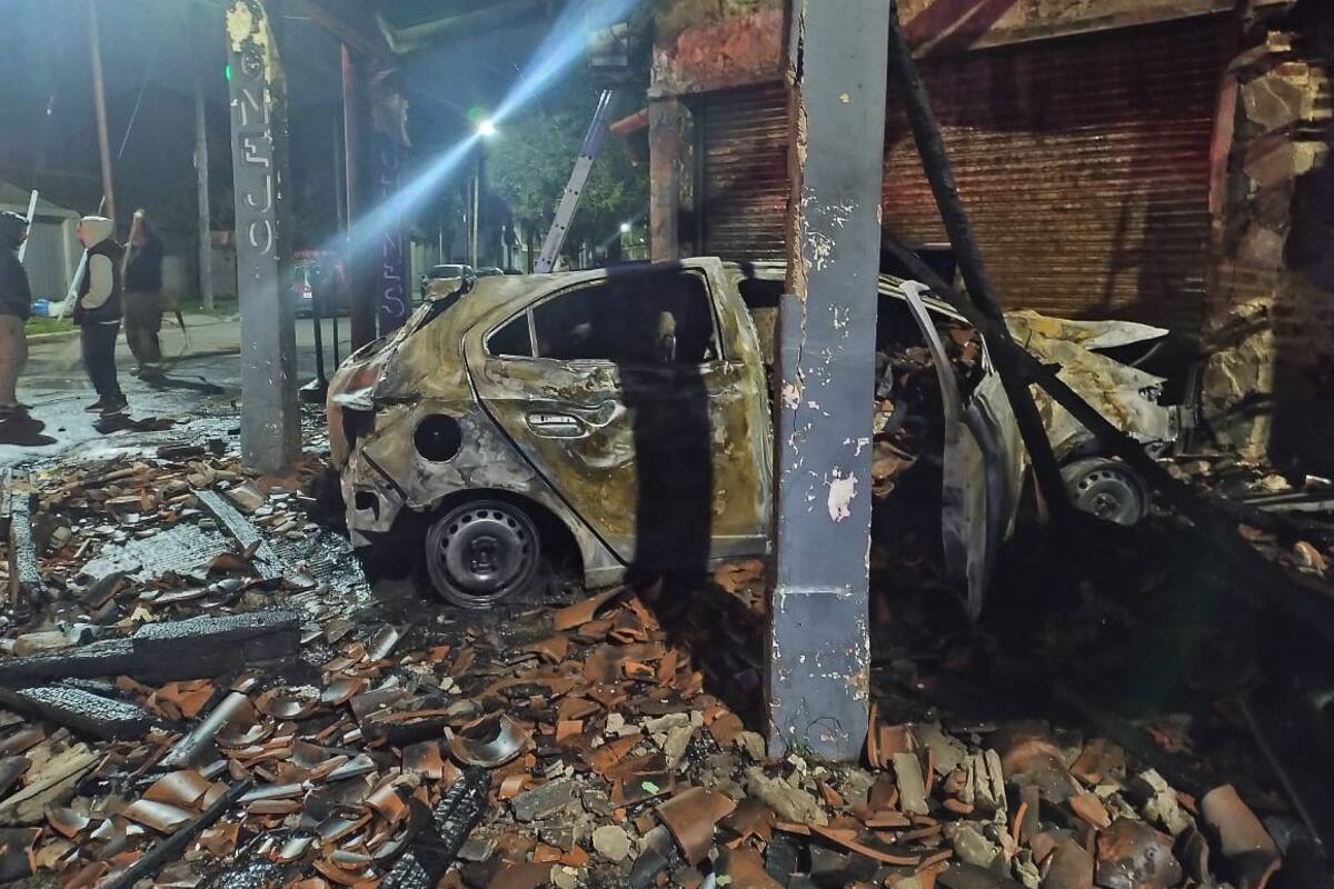 Camillero del Posadas robó el auto a médico de guardia, que tuvo que asistirlo luego de que chocara