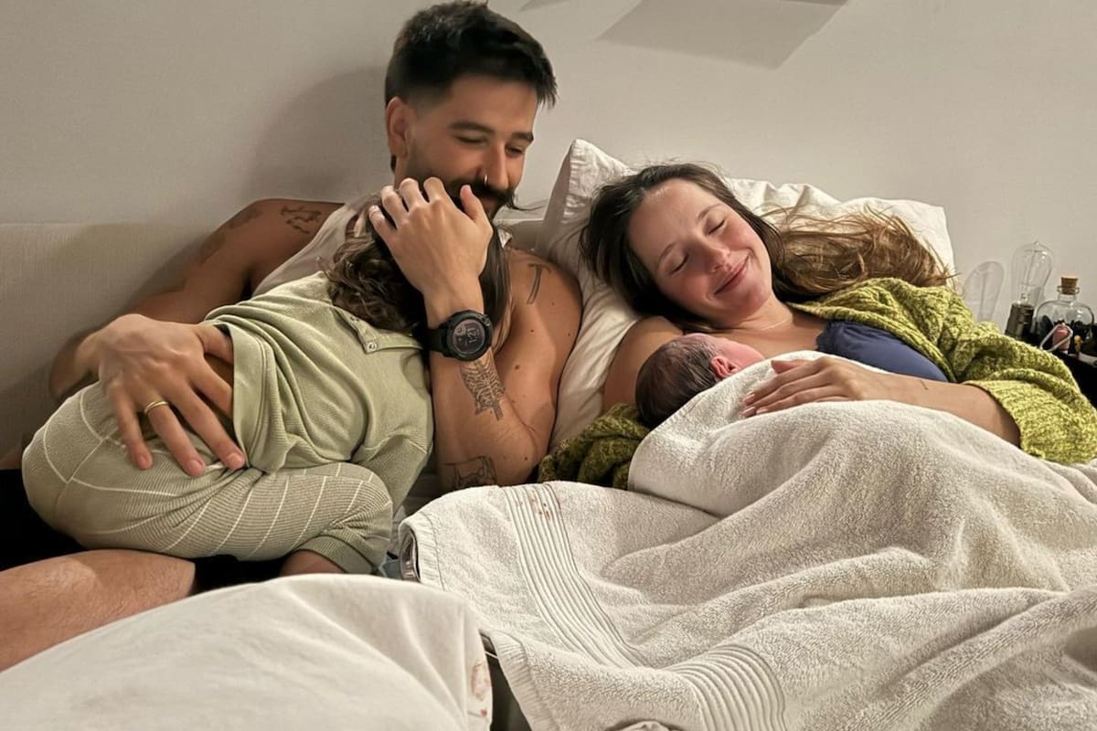 Camilo y Evaluna compartieron la primera foto del nacimiento de su hija Amaranto. Foto/Instagram: @camilo @evaluna