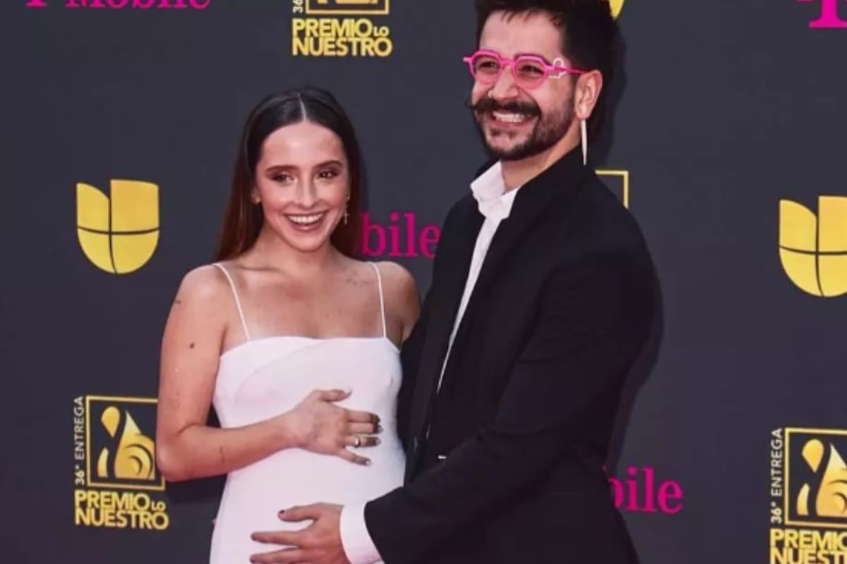 Camilo y Evaluna en la red carpet de los Premios Lo Nuestro