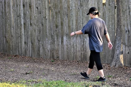 Caminar dos horas a lo largo del día puede benerficiar tu salud y prevenir enfermedades que deterioran la salud