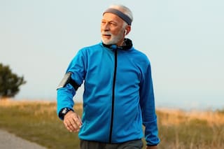 Rafael Hidalgo, entrenador: “Después de los 70, es mejor caminar poco pero constante que hacer mucho un día y nada el resto”