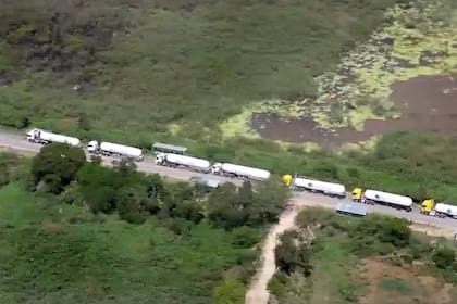 Camiones de gas que se dirigían en Paraguay fueron retenidos en Formosa