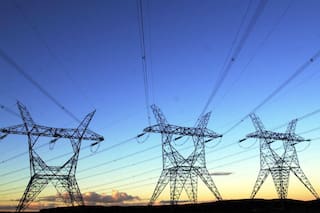 Máxima tensión en el mercado eléctrico por una decisión del Gobierno