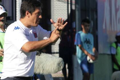 Camoranesi, el último nombre en la lista de despedidos