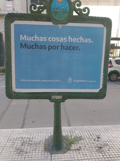 Campaña del Gobierno en vía pública