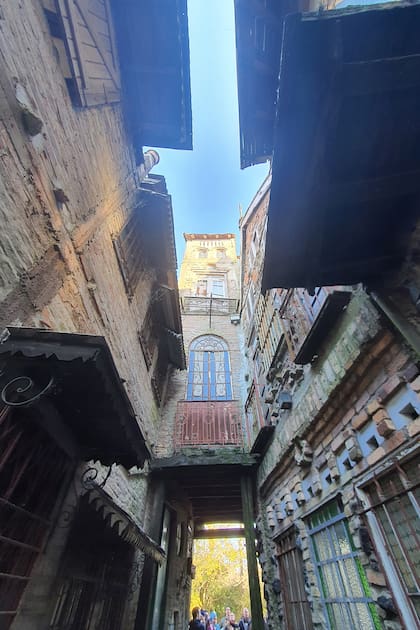 Campanópolis: paraíso medieval argentino