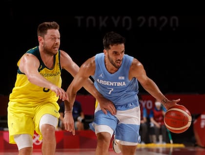 Campazzo en acción, ante Australia