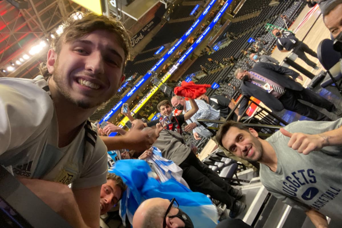 Campazzo recibió el afecto de un grupo de argentinos en Utah