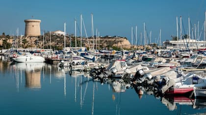 Campello es un pueblo costero en Alicante