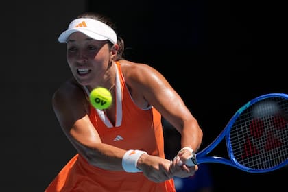 Campeona defensora Madison Keys es eliminada del Abierto de Australia por Jessica Pegula